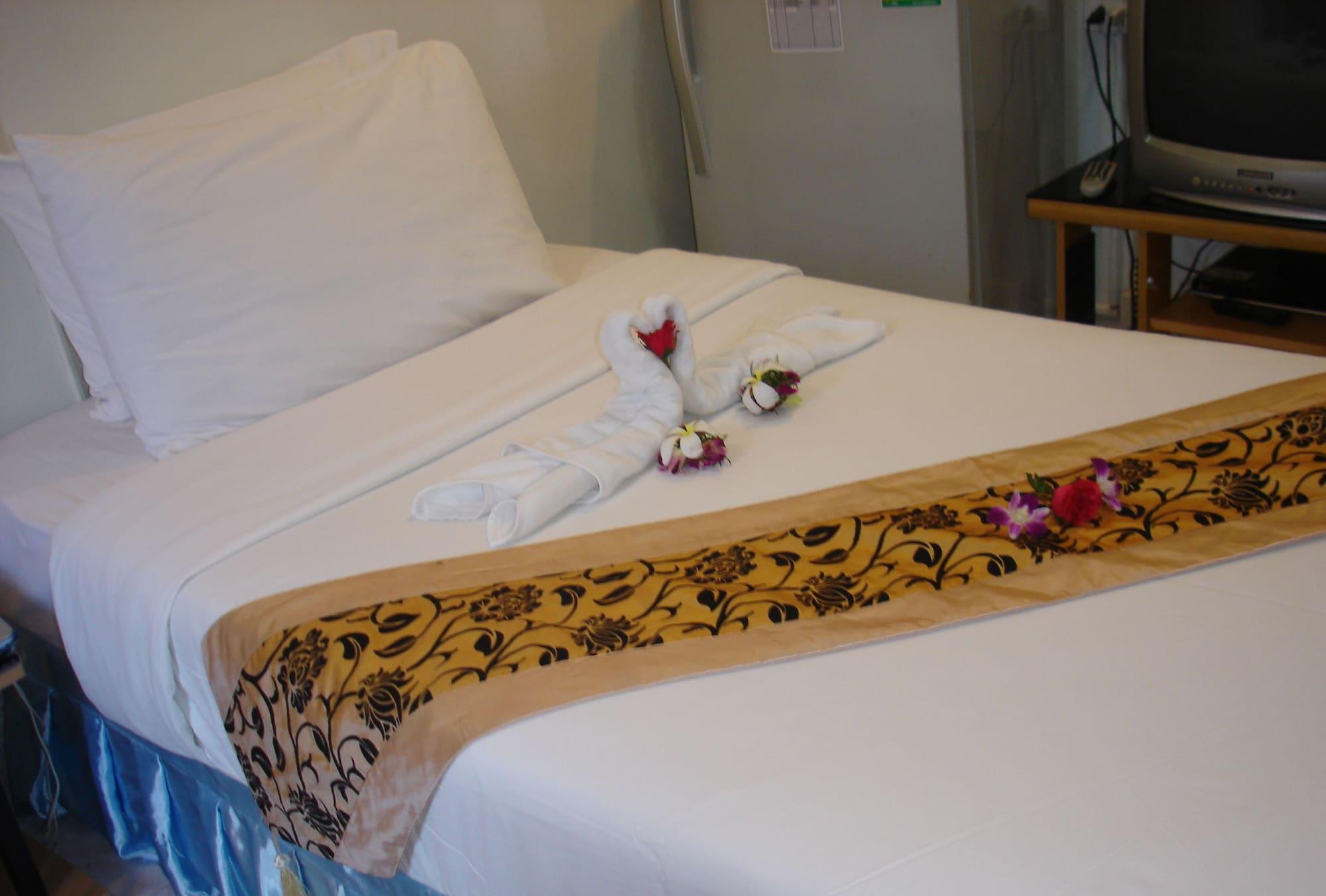 Lamai Apartment Patong Buitenkant foto