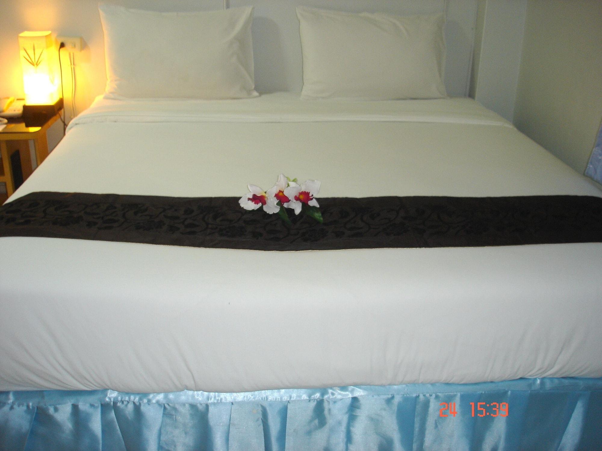 Lamai Apartment Patong Buitenkant foto